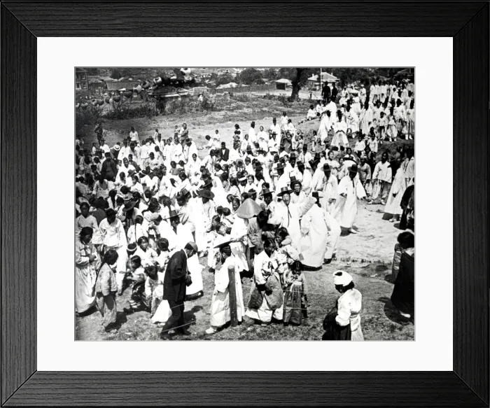 Framed Print : Outdoor gathering, Korea, 1900 Framed Print : Outdoor gathering, Korea, 1900