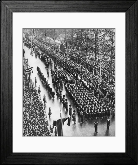Framed Print : King George Vs funeral procession passing along Piccadilly, London, 28 January 1936 Framed Print : King George Vs funeral procession passing along Piccadilly, London, 28 January 1936