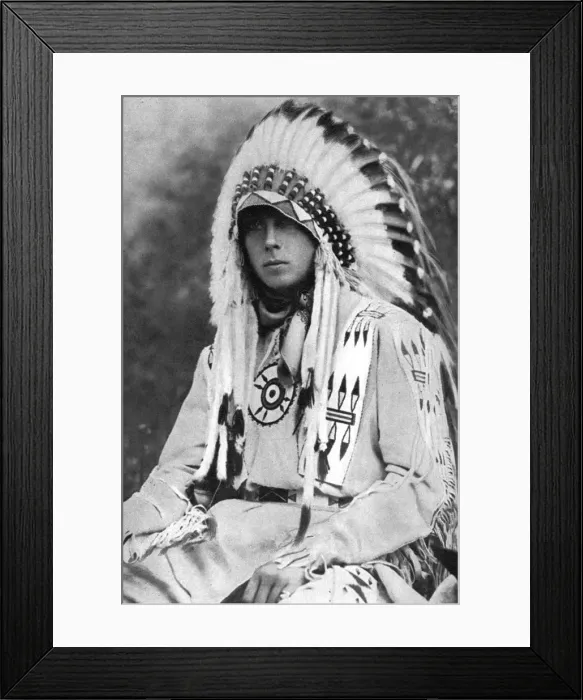 Framed Print : The Prince of Wales in Native American dress, Canada, c1930s