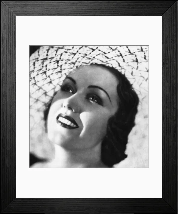 Framed Print : Fay Wray, Canadian-born American film actress, 1934-1935 Framed Print : Fay Wray, Canadian-born American film actress, 1934-1935