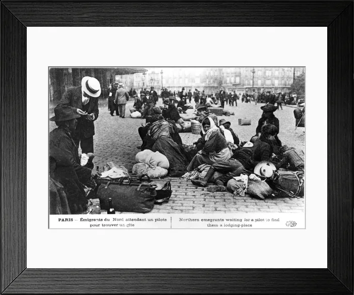 Framed Print : Refugees from the north waiting for a guide to find them lodgings, Paris, World War I, 1914-1918 Framed Print : Refugees from the north waiting for a guide to find them lodgings, Paris, World War I, 1914-1918