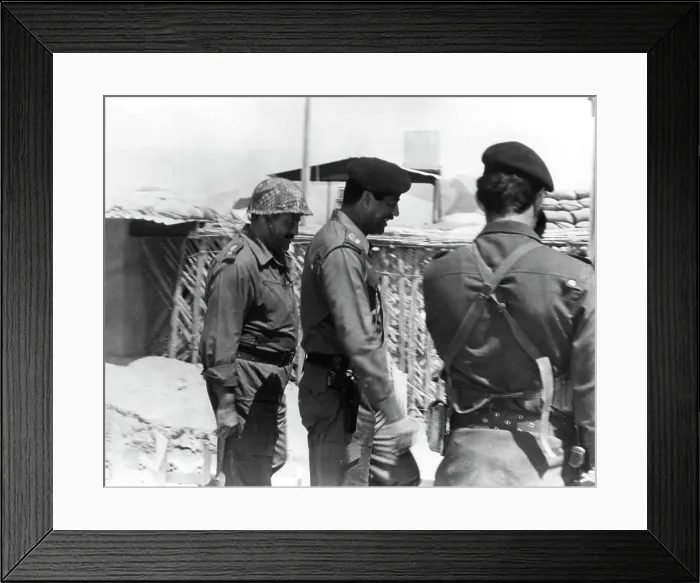 Framed Print : Taha Yassin Ramadan and Saddam Hussein inspecting the Basra front, Iraq, February 1987 Framed Print : Taha Yassin Ramadan and Saddam Hussein inspecting the Basra front, Iraq, February 1987
