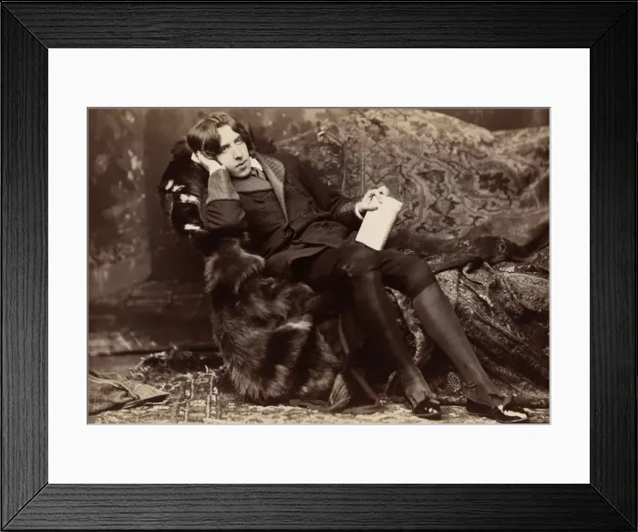 Framed Print : Oscar WiIde, Irish writer, wit and playwright, 1882. Artist: Napoleon Sarony Framed Print : Oscar WiIde, Irish writer, wit and playwright, 1882. Artist: Napoleon Sarony