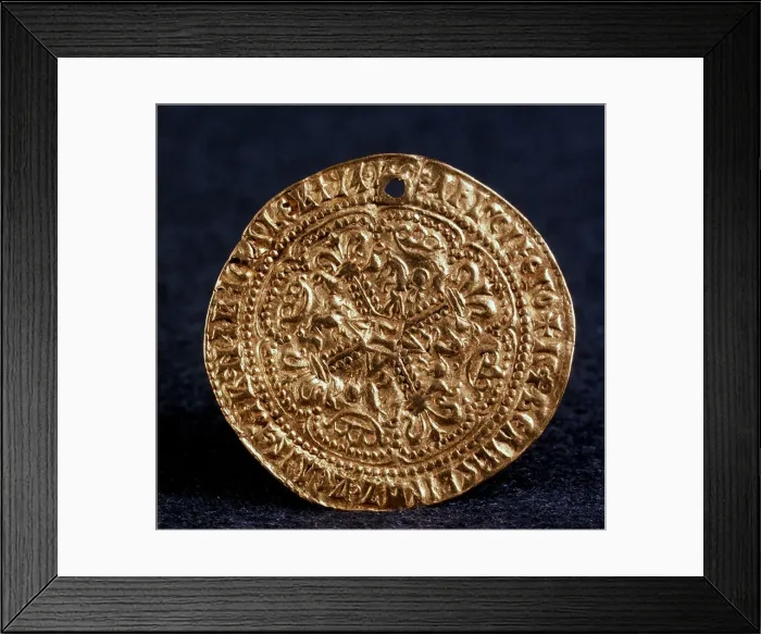 Framed Print : Coin (Korabelnik) of Tsar Ivan III (Averse: blossom cross), 1471-1490 Framed Print : Coin (Korabelnik) of Tsar Ivan III (Averse: blossom cross), 1471-1490