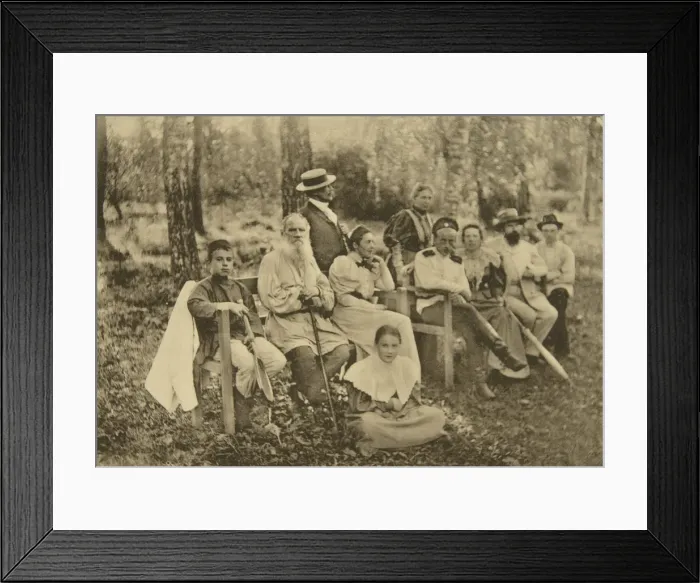 Framed Print : Russian author Leo Tolstoy with guests, Yasnaya Polyana, near Tula, Russia, 1895. Artist: Sophia Tolstaya Framed Print : Russian author Leo Tolstoy with guests, Yasnaya Polyana, near Tula, Russia, 1895. Artist: Sophia Tolstaya