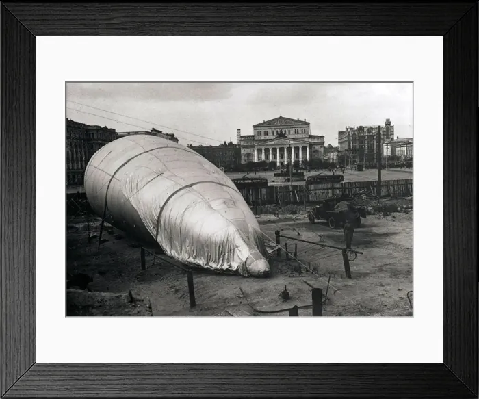 Framed Print : Barrage balloon at the Bolshoi Theatre, Moscow, USSR, 1942 Framed Print : Barrage balloon at the Bolshoi Theatre, Moscow, USSR, 1942