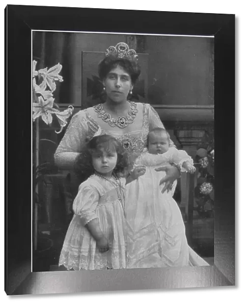 Princess Victoria Melita of Saxe-Coburg and Gotha with her daughters Maria and Kira, c. 1907