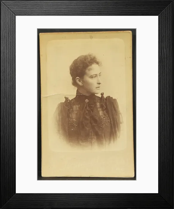 Framed Print : Princess of Hesse by Rhine, the Grand Duchess Elizabeth Fyodorovna of Russia Framed Print : Princess of Hesse by Rhine, the Grand Duchess Elizabeth Fyodorovna of Russia