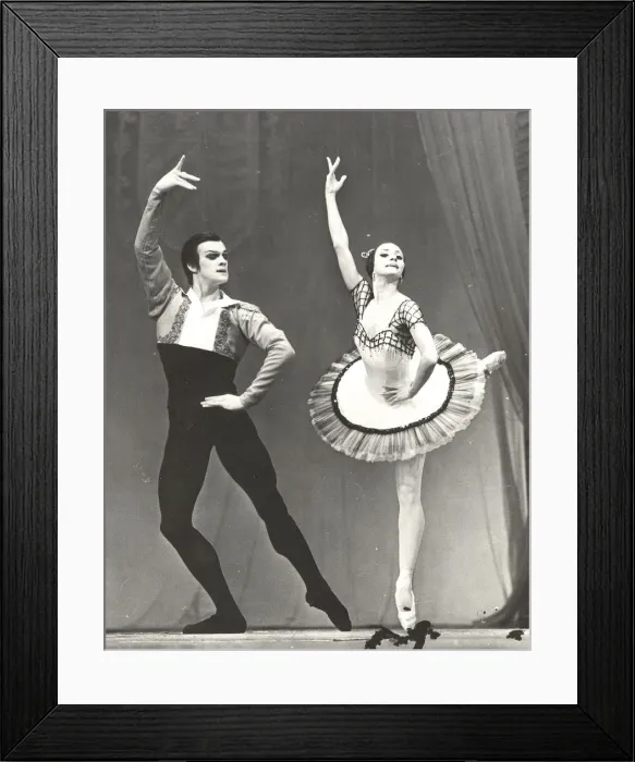 Framed Print : Natalia Bessmertnova and Alexander Godunov, 1970s Framed Print : Natalia Bessmertnova and Alexander Godunov, 1970s