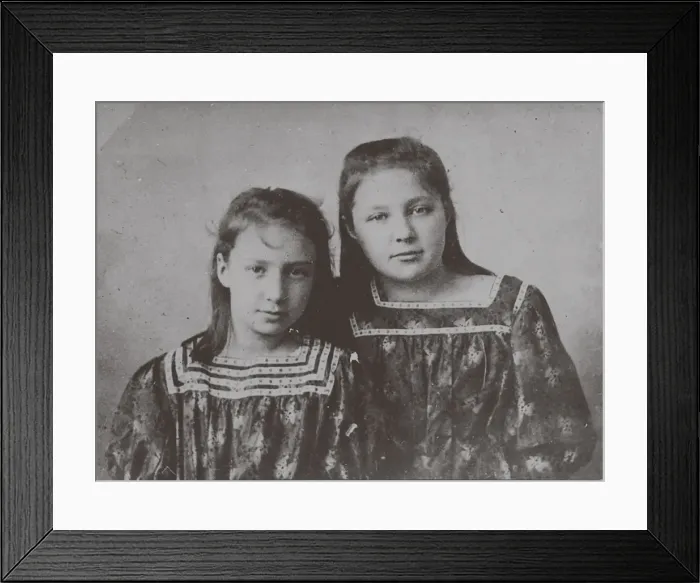 Framed Print : Marina Tsvetaeva with sister Anastasia, 1905 Framed Print : Marina Tsvetaeva with sister Anastasia, 1905
