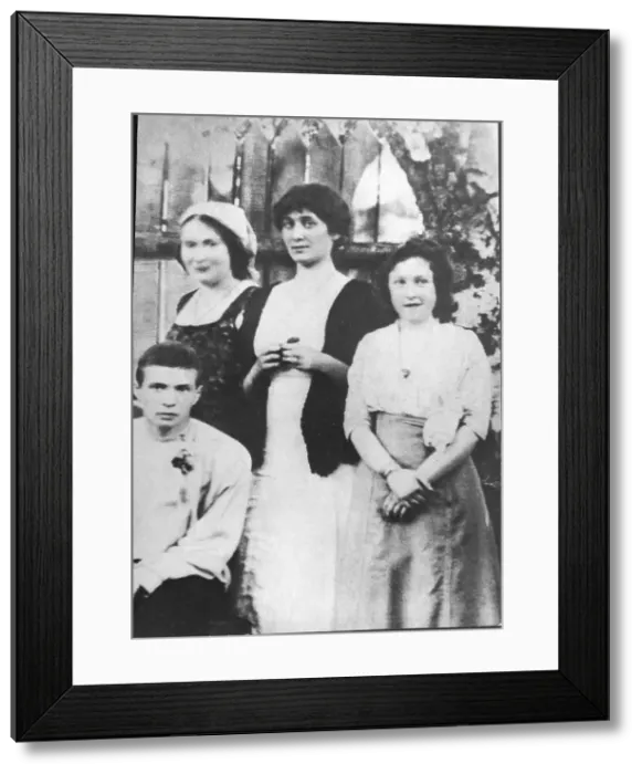 Framed Print : Anna Akhmatova and Maria Kuzmina-Karavayeva (left), 1912 Framed Print : Anna Akhmatova and Maria Kuzmina-Karavayeva (left), 1912