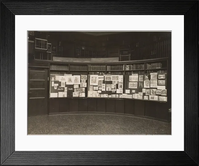 Framed Print : The Mnemosyne Atlas at the Reading room of the Kunstwissenschaftliche Bibliothek Warburg, 1927 Framed Print : The Mnemosyne Atlas at the Reading room of the Kunstwissenschaftliche Bibliothek Warburg, 1927