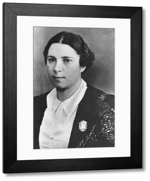 Framed Print : Agniya Lvovna Barto (1906-1981), Early 1930s Framed Print : Agniya Lvovna Barto (1906-1981), Early 1930s