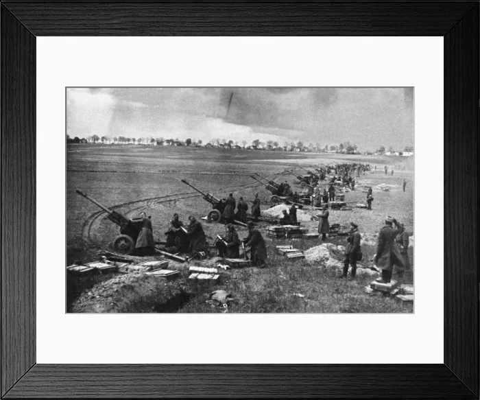 Framed Print : Soviet artillery at the Seelow Heights, April 1945 Artist: Anonymous Framed Print : Soviet artillery at the Seelow Heights, April 1945 Artist: Anonymous