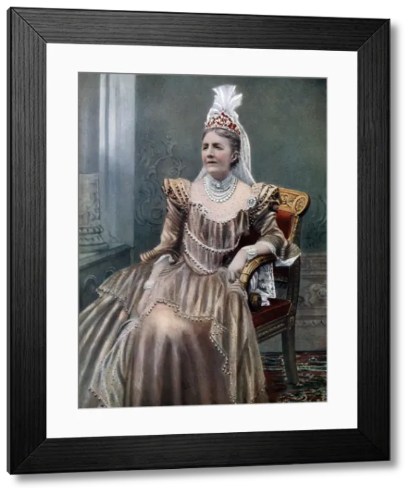 Framed Print : Queen Sophia of Sweden, late 19th-early 20th century Framed Print : Queen Sophia of Sweden, late 19th-early 20th century