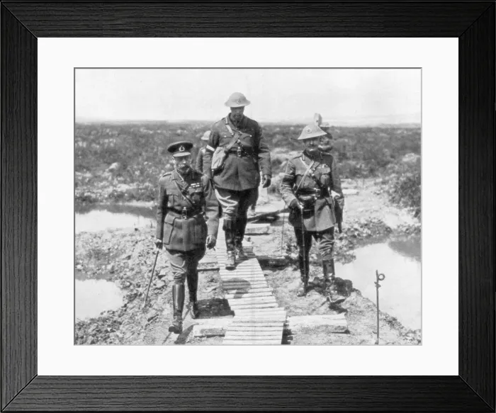 Framed Print : King George V and the Canadian General Currie view the captured ground at Vimy and Messines, 1917 Framed Print : King George V and the Canadian General Currie view the captured ground at Vimy and Messines, 1917