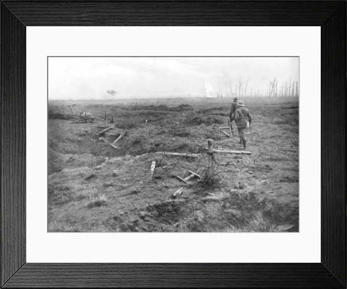 Framed Print : Allied troops at the Yser Canal, Belgium, 31 July 1917 Framed Print : Allied troops at the Yser Canal, Belgium, 31 July 1917