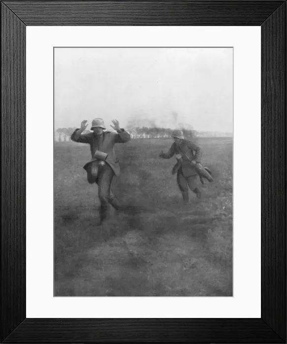 Framed Print : German soldiers surrendering near Vierzy, south of Soissons, 18 July 1918 Framed Print : German soldiers surrendering near Vierzy, south of Soissons, 18 July 1918