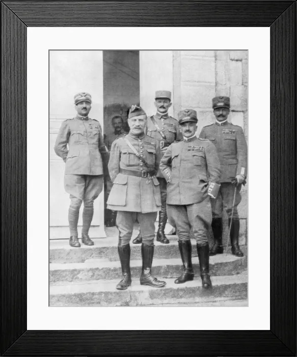 Framed Print : General Diaz and General Foch meeting at the Italian headquarters, Italy, 2 May 1918 Framed Print : General Diaz and General Foch meeting at the Italian headquarters, Italy, 2 May 1918