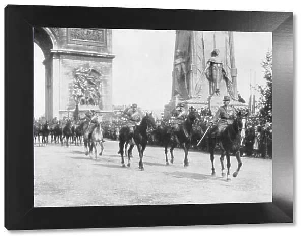 General Montuori and Italian troops during the victory parade, Paris, France, 14 July 1919