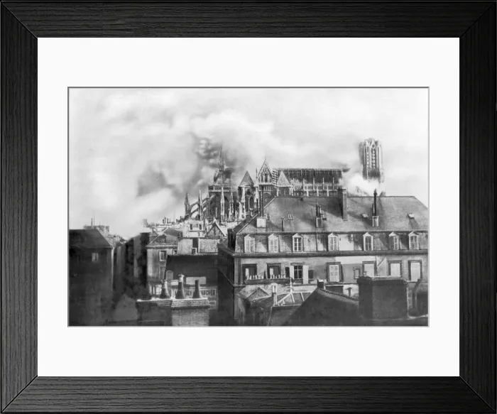 Framed Print : Cathedral of Reims on fire from German shelling, France, 1914 Framed Print : Cathedral of Reims on fire from German shelling, France, 1914