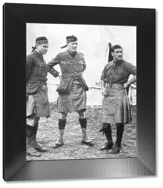 Officers of the Canadian Highlanders, 1915