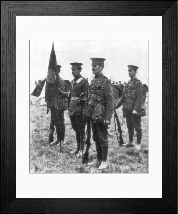 Framed Print : Men of Princess Patricias Canadian Light Infantry, 1915