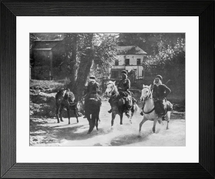 Framed Print : Sudanese cavalry, France, 1915 Framed Print : Sudanese cavalry, France, 1915