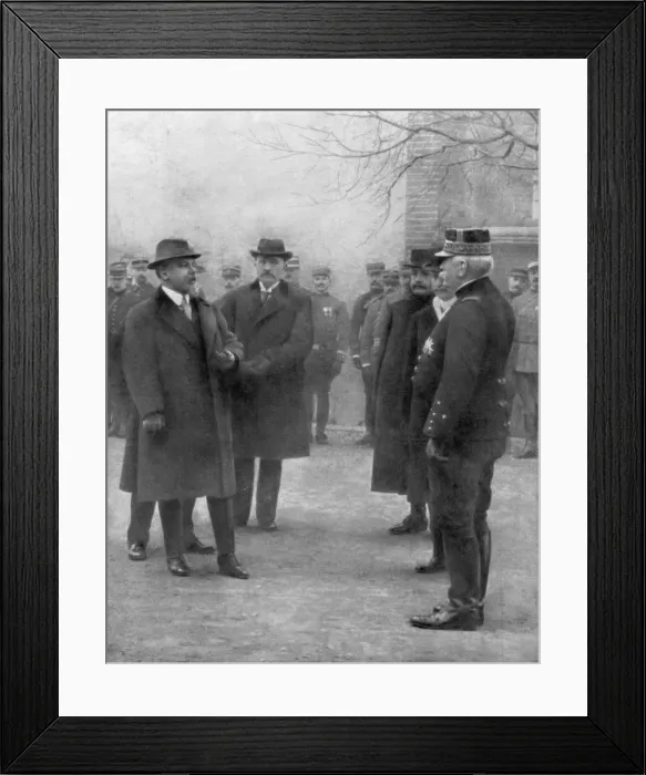 Framed Print : French President Raymond Poincare meeting General Joseph Joffre, 1914 Framed Print : French President Raymond Poincare meeting General Joseph Joffre, 1914