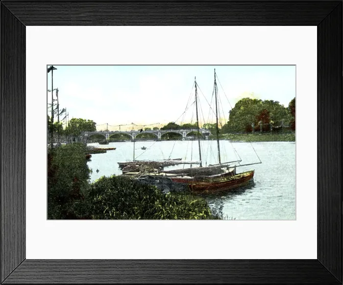 Framed Print : New lock and bridge, Richmond, London, 20th Century Framed Print : New lock and bridge, Richmond, London, 20th Century