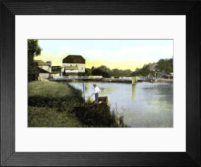 Framed Print : Shiplake, Oxfordshire, 20th Century Framed Print : Shiplake, Oxfordshire, 20th Century