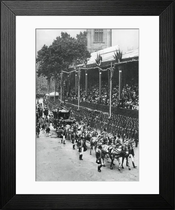 Framed Print : Coronation procession of George V and Queen Mary, near Westminster Abbey, 22 June 1911, (1937)