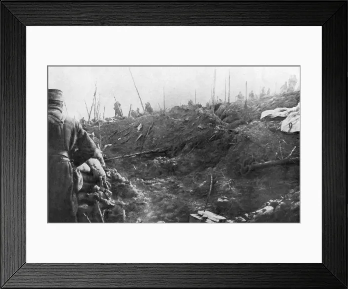 Framed Print : French troops prepare for a German counter-attack, Eparges ridge, near Verdun, France, August 1915 Framed Print : French troops prepare for a German counter-attack, Eparges ridge, near Verdun, France, August 1915