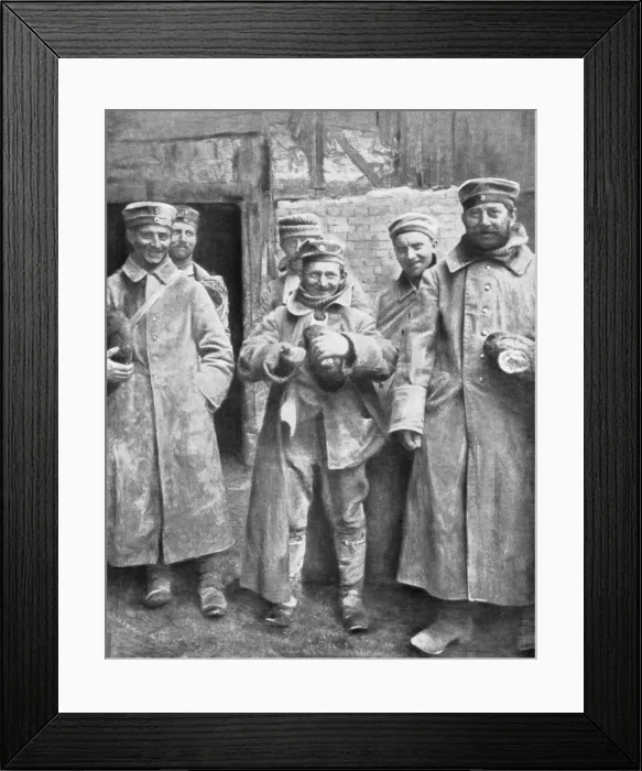Framed Print : German prisoners of war with their ration of bread, 1915 Framed Print : German prisoners of war with their ration of bread, 1915