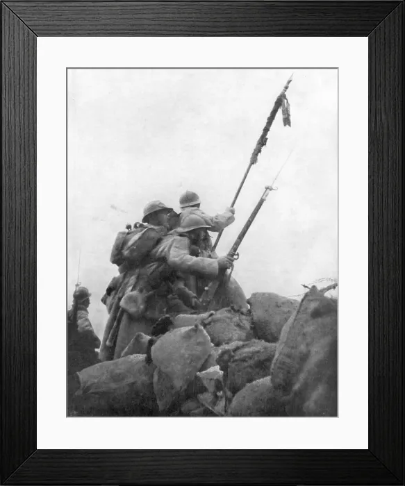 Framed Print : French troops with their regimental flag, the 2nd Battle of Champagne, France, 25 September 1915 Framed Print : French troops with their regimental flag, the 2nd Battle of Champagne, France, 25 September 1915