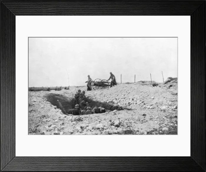 Framed Print : French soldiers in a foxhole, Second Battle of Champagne, France, September 25-November 6 1915 Framed Print : French soldiers in a foxhole, Second Battle of Champagne, France, September 25-November 6 1915