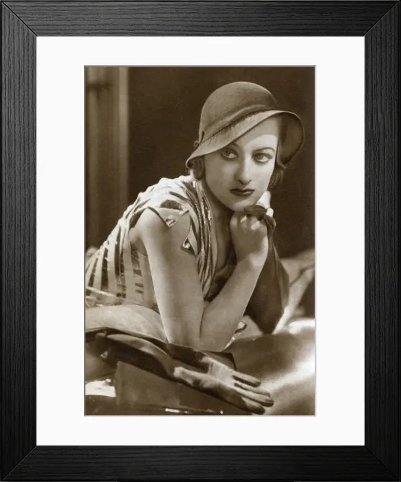 Framed Print : Joan Crawford, American actress, 1933 Framed Print : Joan Crawford, American actress, 1933