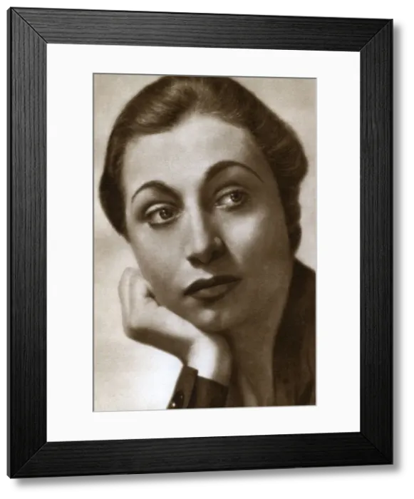 Framed Print : Aline MacMahon, American actress, 1933 Framed Print : Aline MacMahon, American actress, 1933