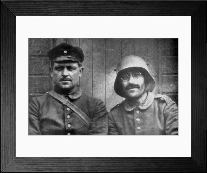 Framed Print : German prisoners taken by Canadian forces, Vimy, France, First World War, 1917 Framed Print : German prisoners taken by Canadian forces, Vimy, France, First World War, 1917
