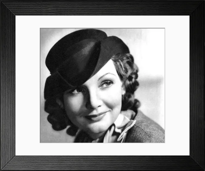 Framed Print : Elizabeth Allan, English actress, 1934-1935 Framed Print : Elizabeth Allan, English actress, 1934-1935