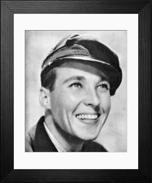 Framed Print : Douglass Montgomery, Canadian actor, 1934-1935 Framed Print : Douglass Montgomery, Canadian actor, 1934-1935