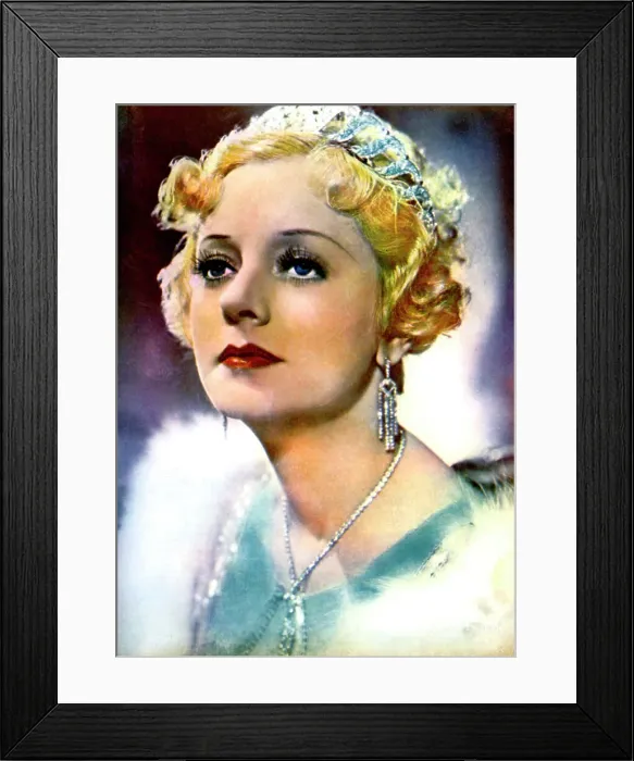 Framed Print : Evelyn Laye, English theatre actress, 1934-1935 Framed Print : Evelyn Laye, English theatre actress, 1934-1935