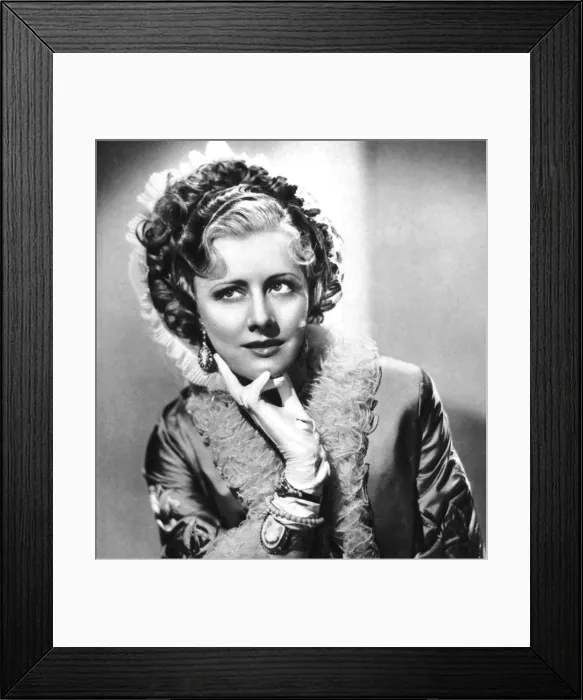 Framed Print : Irene Dunne, American film actress and singer, 1934-1935 Framed Print : Irene Dunne, American film actress and singer, 1934-1935