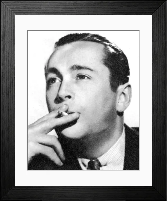 Framed Print : James Dunn, American actor, 1934-1935 Framed Print : James Dunn, American actor, 1934-1935