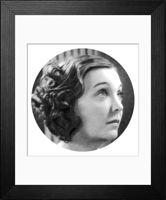 Framed Print : ZaSu Pitts, American actress, 1934-1935 Framed Print : ZaSu Pitts, American actress, 1934-1935