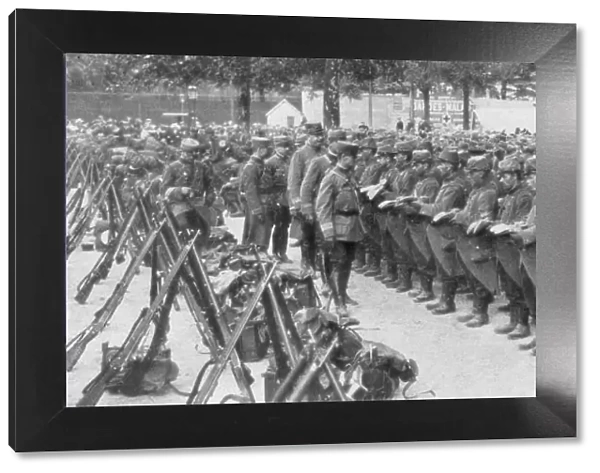 A colonel checking his soldiers boots, Saint-Francois-Xavier, Paris, France, August 1914