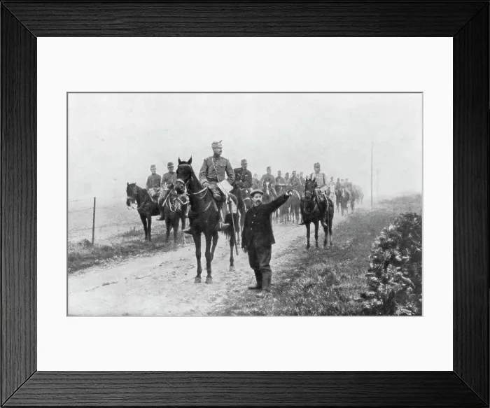 Framed Print : French cavalry on a reconnaissance mission, Somme, France, 1914 Framed Print : French cavalry on a reconnaissance mission, Somme, France, 1914