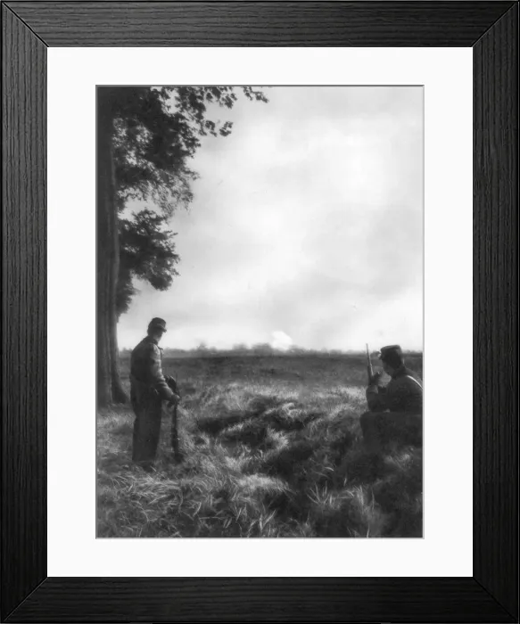 Framed Print : French soldiers watching artillery fire, 1st Battle of the Marne, France, 5-12 September 1914 Framed Print : French soldiers watching artillery fire, 1st Battle of the Marne, France, 5-12 September 1914