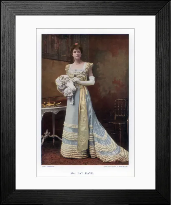 Framed Print : Fay Davis, American stage actress, 1901. Artist: Ellis & Walery Framed Print : Fay Davis, American stage actress, 1901. Artist: Ellis & Walery