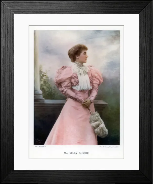 Framed Print : Mary Moore, English actress and theatre manager, 1901. Artist: W&D Downey Framed Print : Mary Moore, English actress and theatre manager, 1901. Artist: W&D Downey